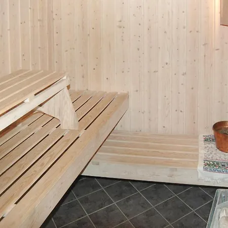 بيت للعطل Amazing Home In Dannemare With Kitchen